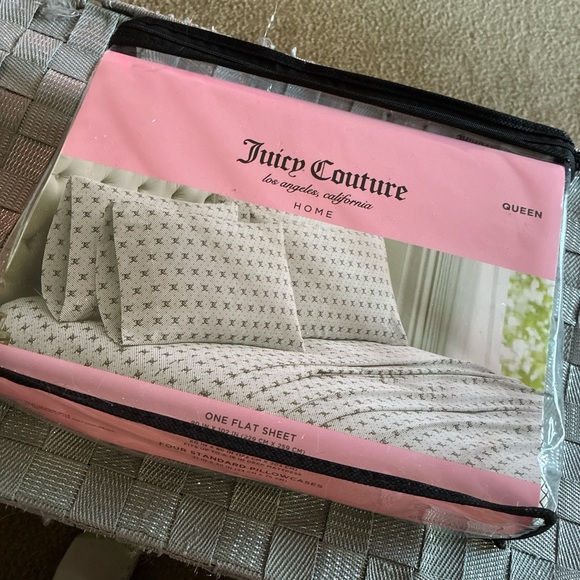 Juicy Couture Flat Sheet Only - Picture 1 of 1